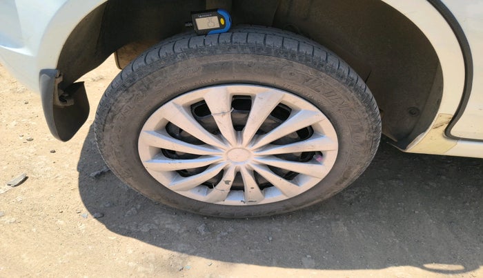 2012 Ford Figo TITANIUM 1.2 PETROL, Petrol, Manual, 70,894 km, tyre