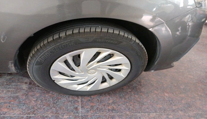 2022 Maruti Ertiga VXI CNG, CNG, Manual, 62,343 km, tyre