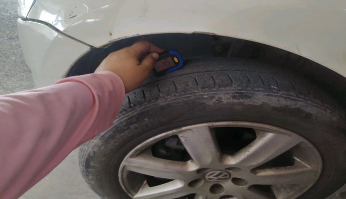 2017 Volkswagen Polo COMFORTLINE 1.5L, Diesel, Manual, 96,903 km, tyre