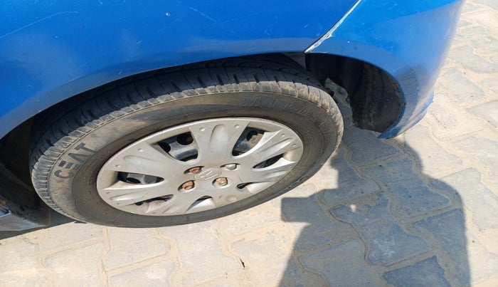 2012 Honda Brio S MT, Petrol, Manual, 95,537 km, tyre