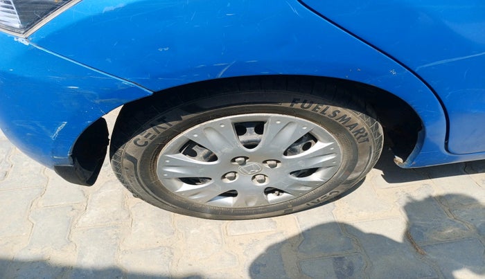 2012 Honda Brio S MT, Petrol, Manual, 95,537 km, tyre