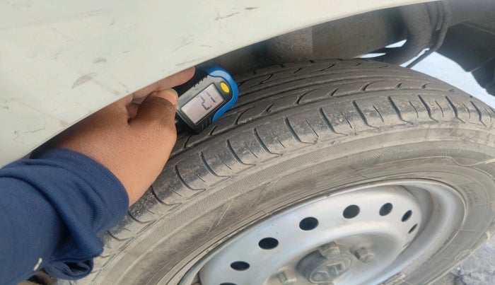 2020 Maruti New Wagon-R LXI CNG (O) 1.0, CNG, Manual, 1,28,131 km, tyre