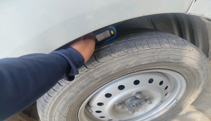 2020 Maruti New Wagon-R LXI CNG (O) 1.0, CNG, Manual, 1,28,131 km, tyre