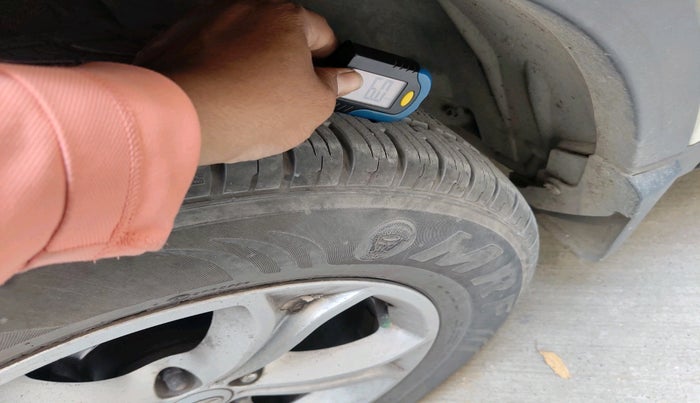 2019 Tata Harrier XZ 2.0L, Diesel, Manual, 63,589 km, tyre