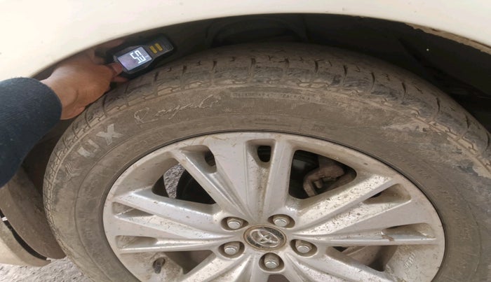 2018 Toyota Innova Crysta 2.8 ZX AT 7 STR, Diesel, Automatic, 97,881 km, tyre