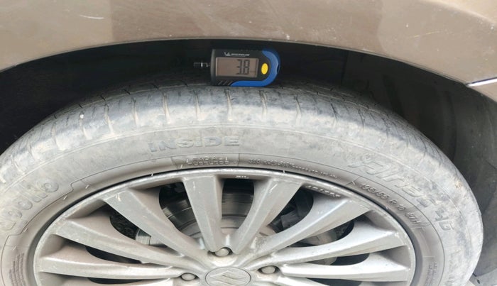 2016 Maruti Ciaz ZDI+ SHVS, Diesel, Manual, 1,02,841 km, tyre