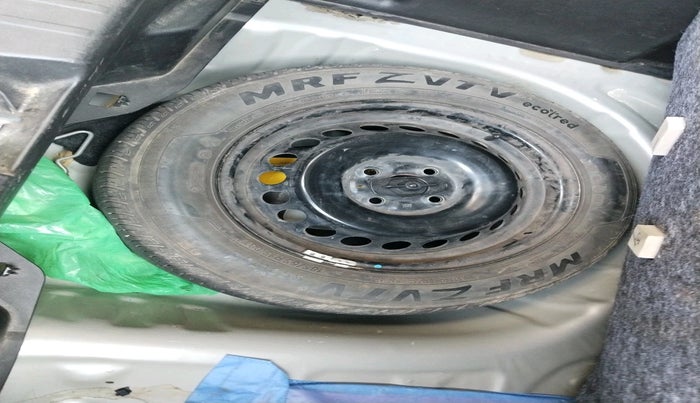 2021 Maruti Baleno DELTA PETROL 1.2, Petrol, Manual, 29,185 km, tyre