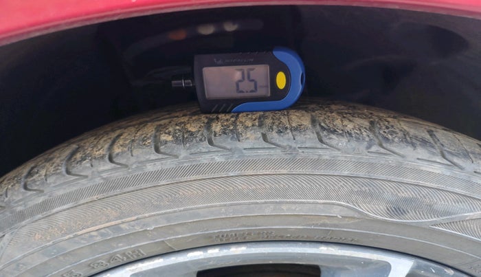 2018 Tata TIGOR XZ (O) PETROL, Petrol, Manual, 63,803 km, tyre