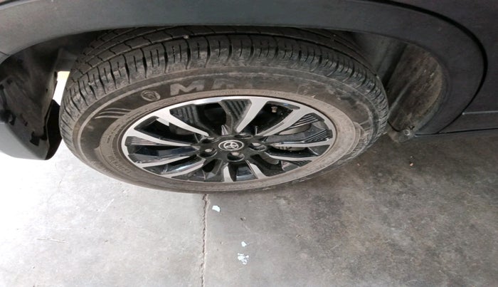 2022 Toyota URBAN CRUISER PREMIUM GRADE MT, Petrol, Manual, 21,256 km, tyre