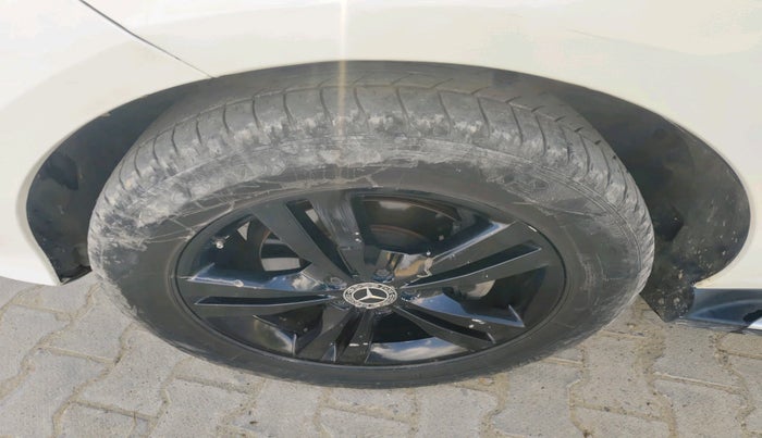 2018 Mercedes Benz GLE 350 D4 MATIC, Diesel, Automatic, 1,30,509 km, tyre