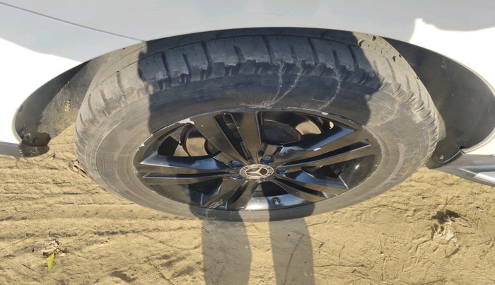 2018 Mercedes Benz GLE 350 D4 MATIC, Diesel, Automatic, 1,30,509 km, tyre