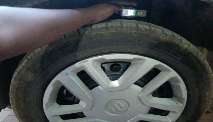 2017 Maruti Vitara Brezza VDI (O), Diesel, Manual, 1,47,802 km, tyre