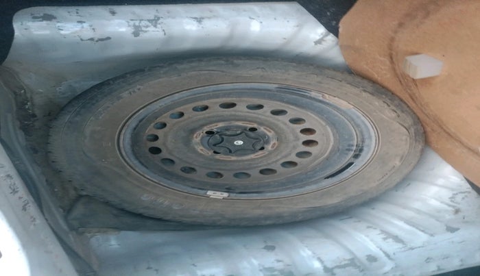 2015 Datsun Go Plus T, Petrol, Manual, 94,216 km, tyre