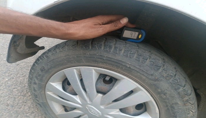 2015 Datsun Go Plus T, Petrol, Manual, 94,216 km, tyre