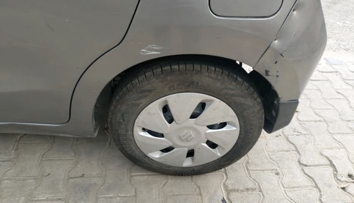 2016 Maruti Celerio ZXI, Petrol, Manual, 1,05,500 km, tyre