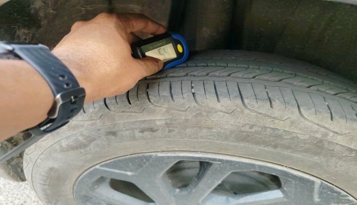 2024 Maruti FRONX DELTA PLUS 1.2L AGS, Petrol, Automatic, 28,718 km, tyre