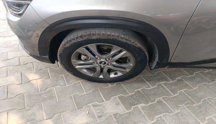 2019 KIA SELTOS HTX IVT 1.5 PETROL, Petrol, Automatic, 52,565 km, tyre