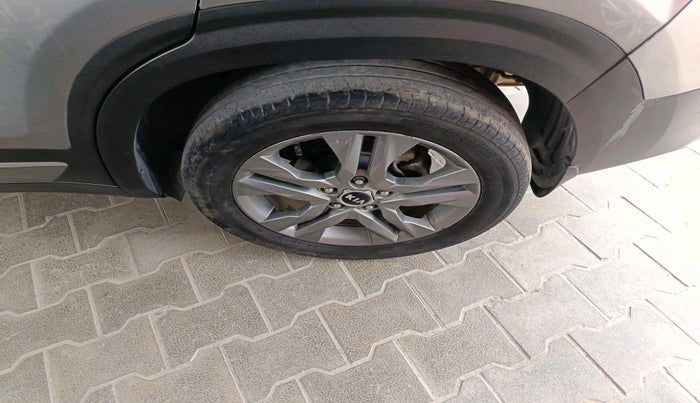 2019 KIA SELTOS HTX IVT 1.5 PETROL, Petrol, Automatic, 52,565 km, tyre