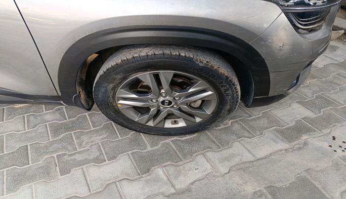 2019 KIA SELTOS HTX IVT 1.5 PETROL, Petrol, Automatic, 52,565 km, tyre