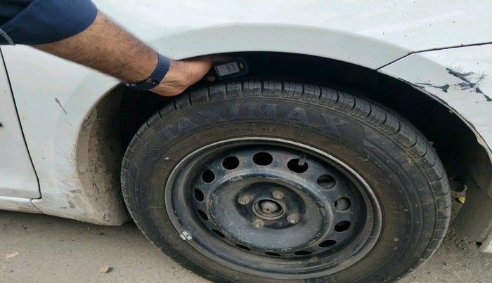 2012 Maruti Swift Dzire VDI, Diesel, Manual, 1,07,013 km, tyre