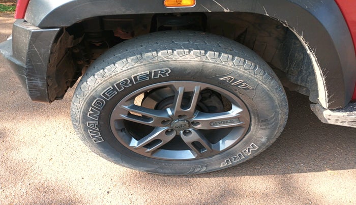 2021 Mahindra Thar LX HT PETROL 4WD MT, Petrol, Manual, 62,879 km, tyre