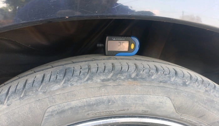 2014 Honda Mobilio 1.5L I-DTEC RS, Diesel, Manual, 1,59,641 km, tyre