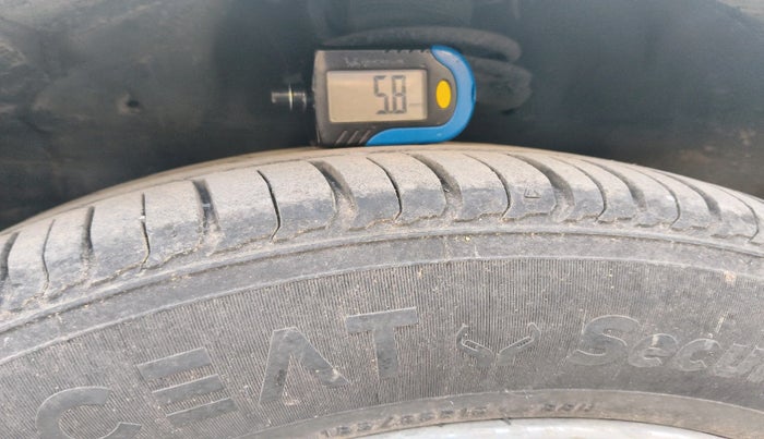 2013 Maruti Swift Dzire ZXI, Petrol, Manual, 75,482 km, tyre