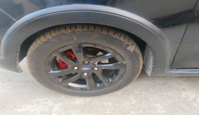 2018 Ford FREESTYLE TITANIUM 1.5 DIESEL, Diesel, Manual, 74,097 km, tyre