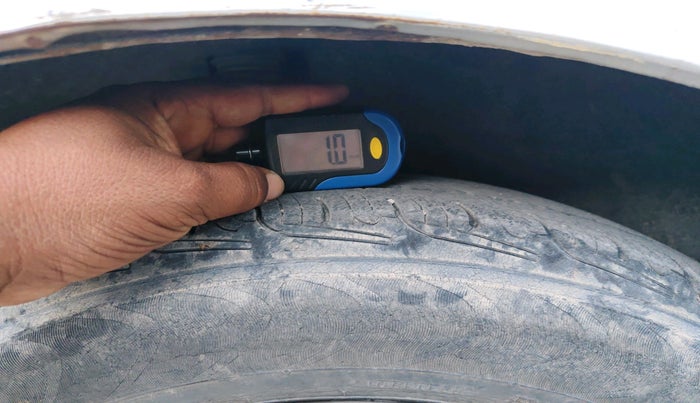 2007 Maruti Swift VXI 1.3, Petrol, Manual, 1,58,119 km, tyre