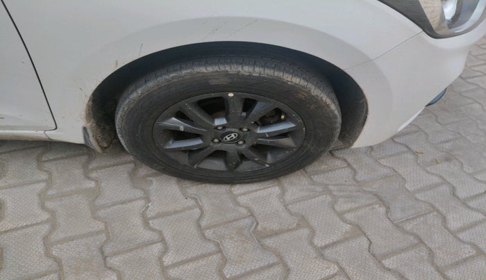 2019 Hyundai Elite i20 SPORTZ PLUS 1.4 CRDI, Diesel, Manual, 1,28,203 km, tyre