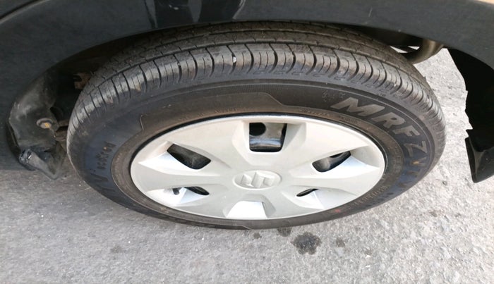 2025 Maruti New Wagon-R VXI 1.0 AMT, Petrol, Automatic, 2,968 km, tyre