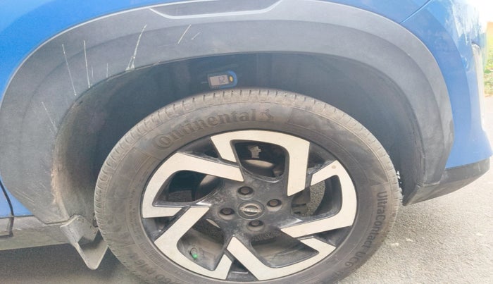 2022 Nissan MAGNITE XV PREMIUM TURBO CVT, Petrol, Automatic, 35,996 km, tyre