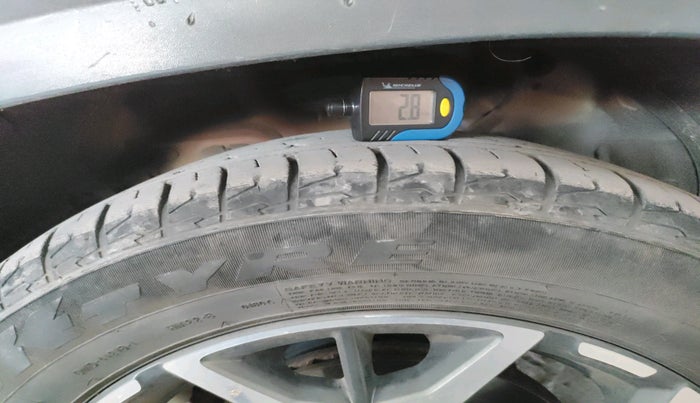 2020 KIA SELTOS GTX PLUS AT 1.5 DIESEL, Diesel, Automatic, 1,29,217 km, tyre