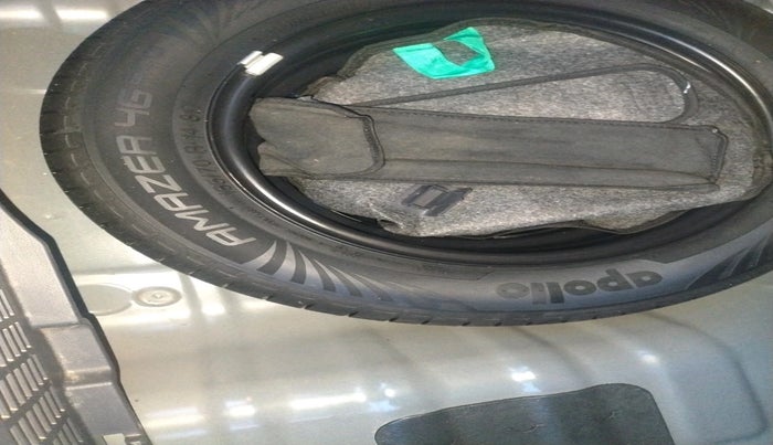 2020 Hyundai GRAND I10 NIOS ASTA 1.2 KAPPA VTVT, Petrol, Manual, 40,144 km, tyre