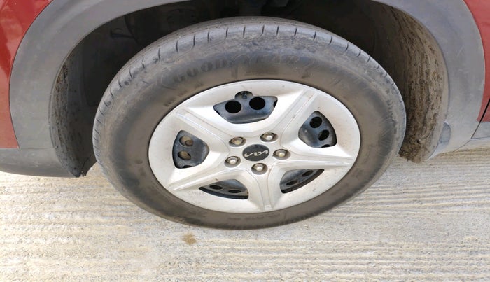 2024 KIA SELTOS HTK 1.5 Diesel MT, Diesel, Manual, 24,537 km, tyre