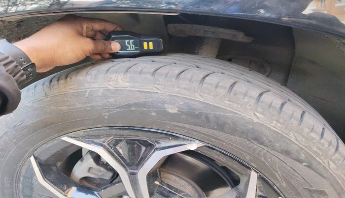 2025 Tata Curvv Creative 1.2 Petrol 7DCA, Petrol, Automatic, 18,633 km, tyre