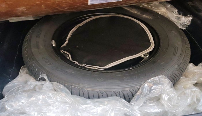 2025 Tata Curvv Creative 1.2 Petrol 7DCA, Petrol, Automatic, 18,633 km, tyre