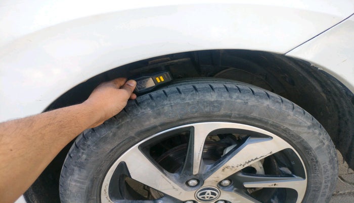 2024 Toyota Glanza G E-CNG, CNG, Manual, 43,156 km, tyre