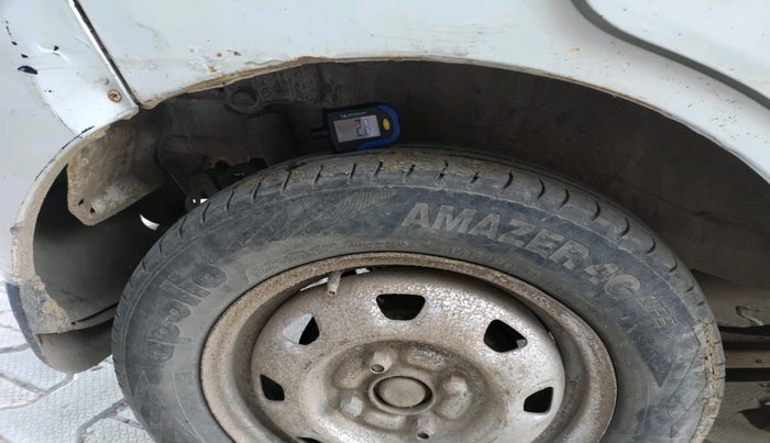 2011 Maruti Wagon R 1.0 LXI CNG, CNG, Manual, 1,34,764 km, tyre