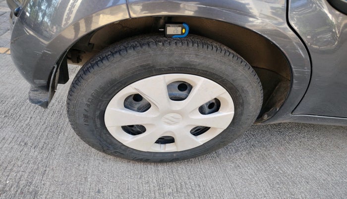 2013 Maruti Ritz VXI, Petrol, Manual, 72,988 km, tyre