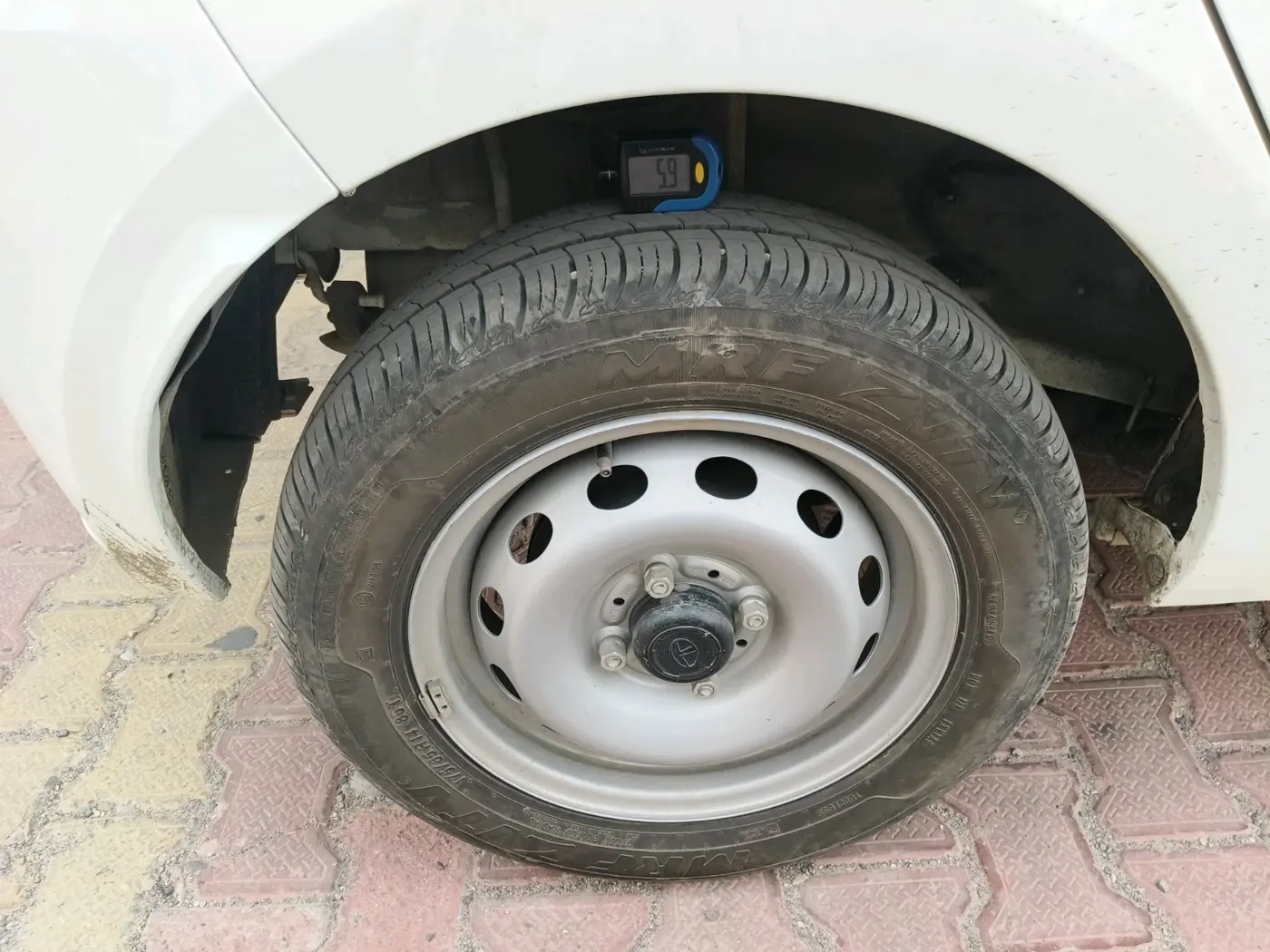 2025 Tata Tiago XE CNG, CNG, Manual, 16,426 km, tyre