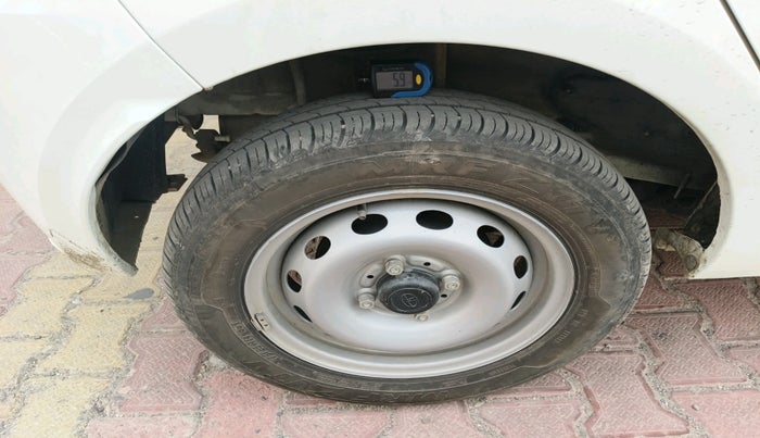 2025 Tata Tiago XE CNG, CNG, Manual, 16,426 km, tyre