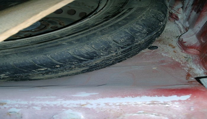 2018 Honda Amaze 1.2L I-VTEC S, CNG, Manual, 1,42,845 km, tyre