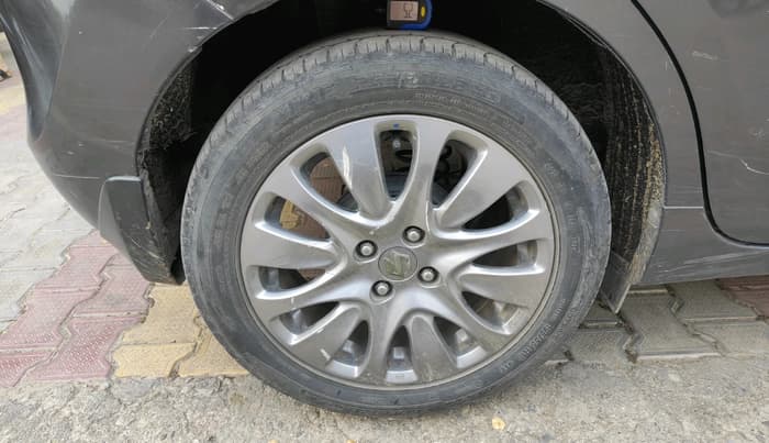 2016 Maruti Baleno ZETA PETROL 1.2, Petrol, Manual, 1,13,502 km, tyre