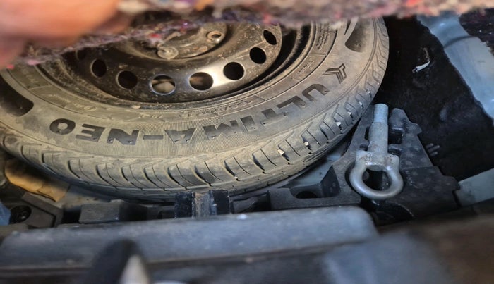 2022 Tata TIGOR XZ PLUS CNG, CNG, Manual, 1,41,213 km, tyre