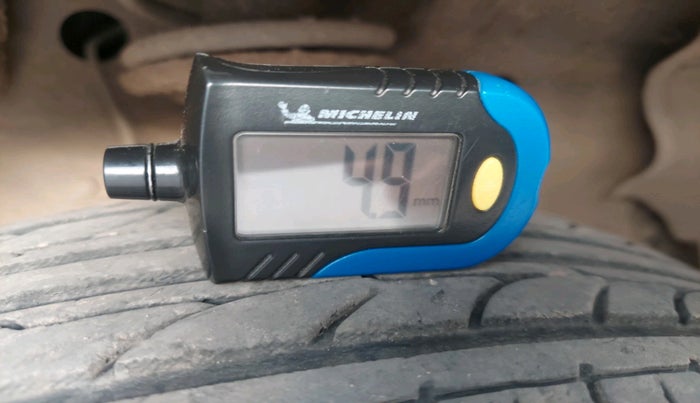 2018 Maruti Wagon R 1.0 LXI CNG, CNG, Manual, 66,429 km, tyre