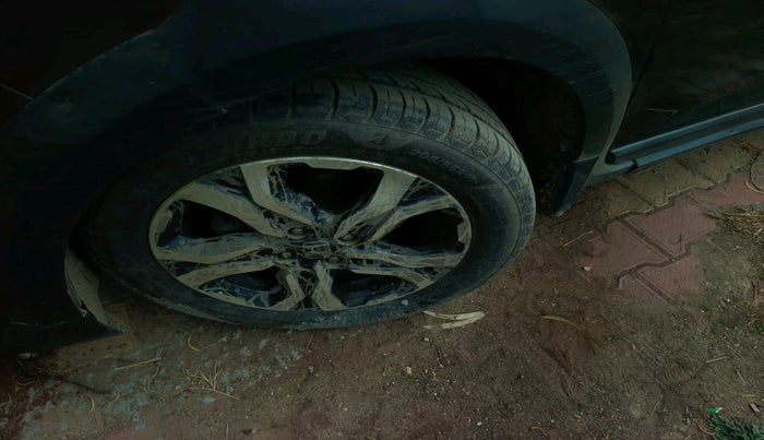 2017 Honda WR-V 1.5L I-DTEC VX MT, Diesel, Manual, 1,54,490 km, tyre