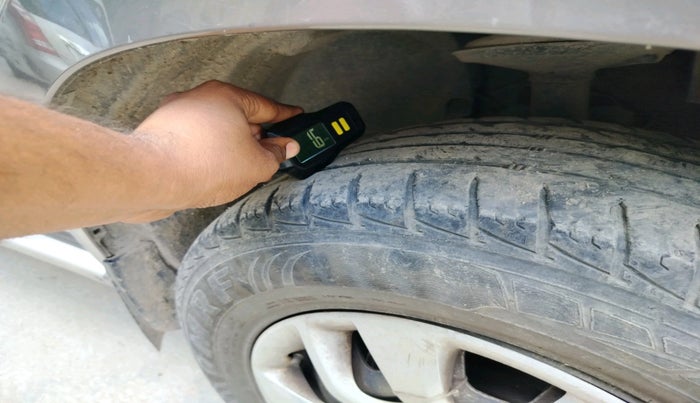 2018 Nissan Terrano XL (P), Petrol, Manual, 58,762 km, tyre