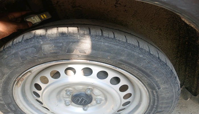 2016 Maruti Vitara Brezza LDI (O), Diesel, Manual, 1,30,106 km, tyre