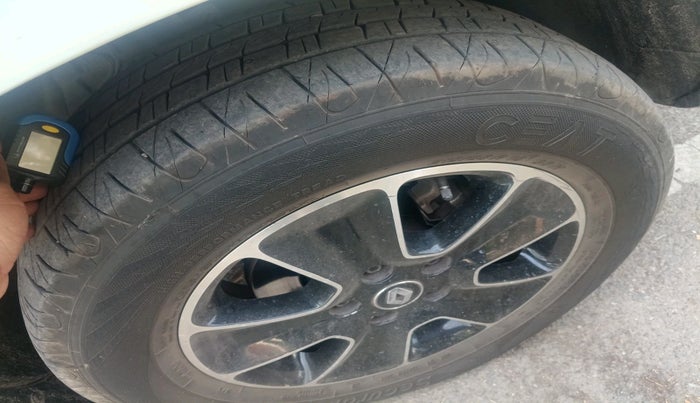 2017 Renault Duster 110 PS RXZ 4X2 AMT DIESEL, Diesel, Automatic, 79,102 km, tyre